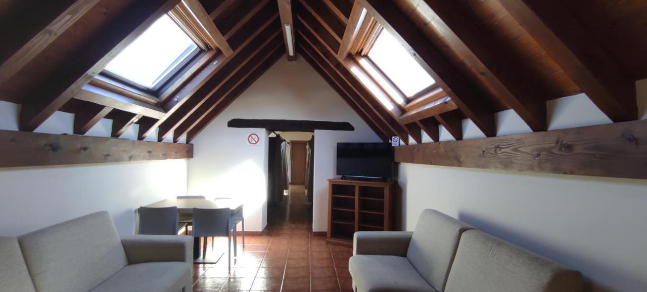 Hostal Mendilatz Орбайсета Экстерьер фото
