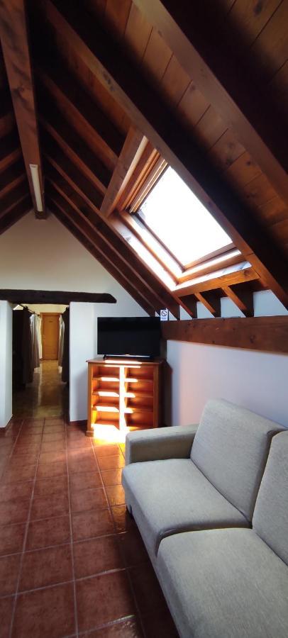 Hostal Mendilatz Орбайсета Экстерьер фото